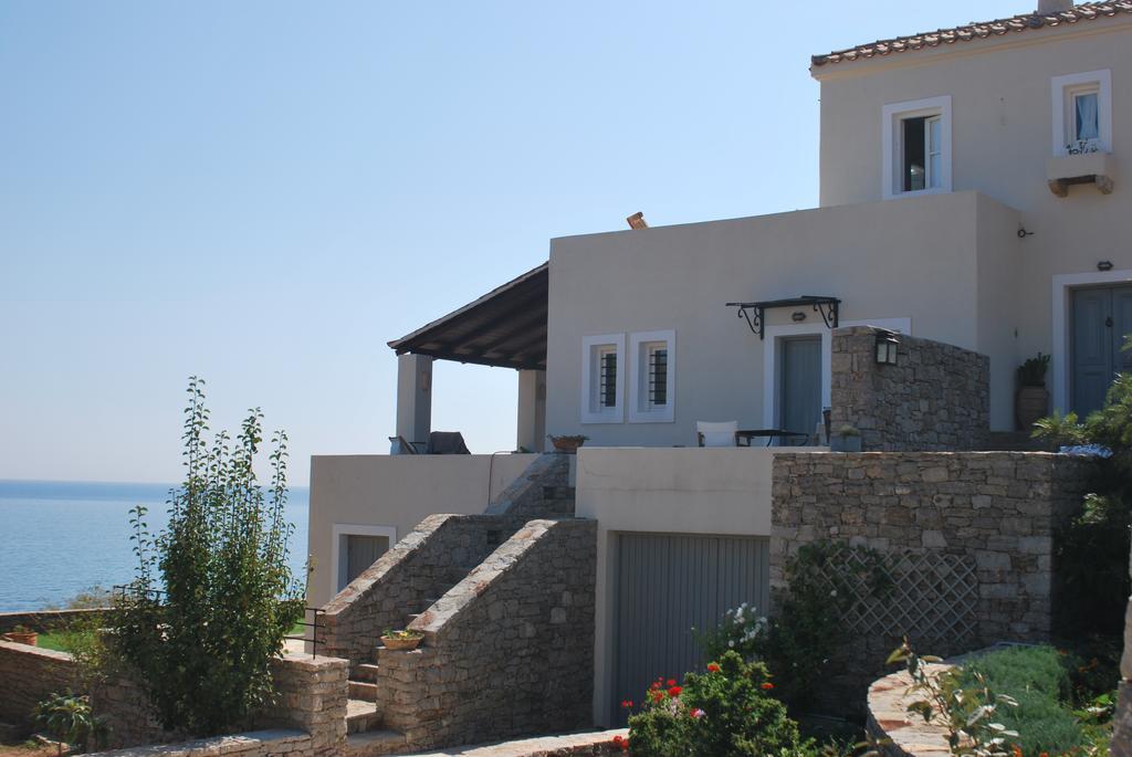 Villa Almyra Kythera à Agia Pelagia  Extérieur photo